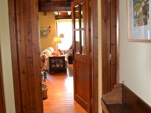 Interior - Townhouse 3 rooms Golf Fontanals, Fireplace, Garden, Views & Wi-Fi (Soriguerola)