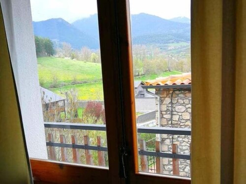 Apartment 3 rooms Pellet Stove, Views & Pet-Friendly