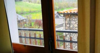 Apartment 3 rooms Pellet Stove, Views & Pet-Friendly