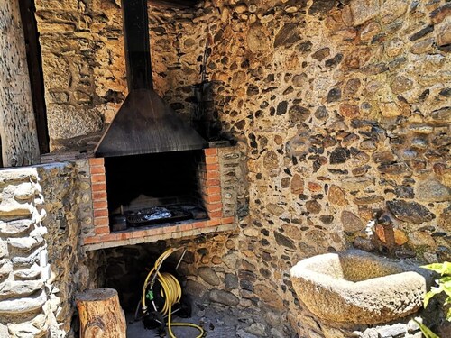 Maison 3 ch. 8 Pers. Cheminée, Jardin Privé et BBQ