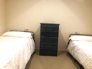 4 dormitorios y Internet