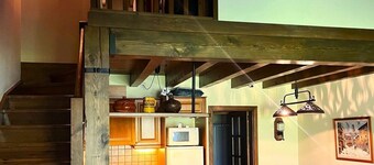 House 3 rooms Fireplace, Garden, Views, BBQ & Pet-Friendly