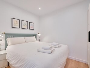 2 室のベッドルーム、インターネット