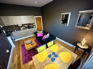 Comfort-lejlighed | Privat køkken | Minikøleskab, mikrobølgeovn, ovn, kogeplade