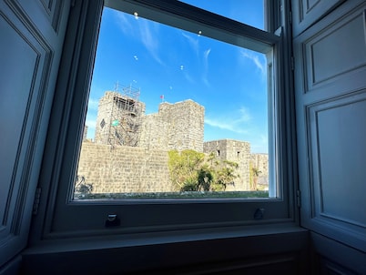 Halvard Apartments at Castletown