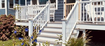 Ocean View cottage in Indian Neck. Super Host with 5-Star Rating