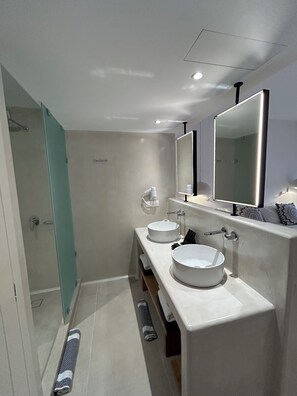 Suite estudio familiar | Baño | Secadora de cabello 