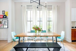 Dining - Velvet Vinyl by Minty Living (Atlanta)