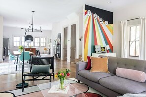 TV, stereo, offices - Velvet Vinyl by Minty Living (Atlanta)