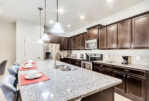 Microwave, oven, dishwasher, coffee/tea maker
