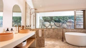 Bathtub, hair dryer, towels