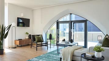 42-inch Smart TV with cable channels, Netflix, streaming services