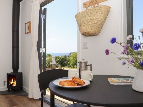 Dining - Little Pip (Penzance)