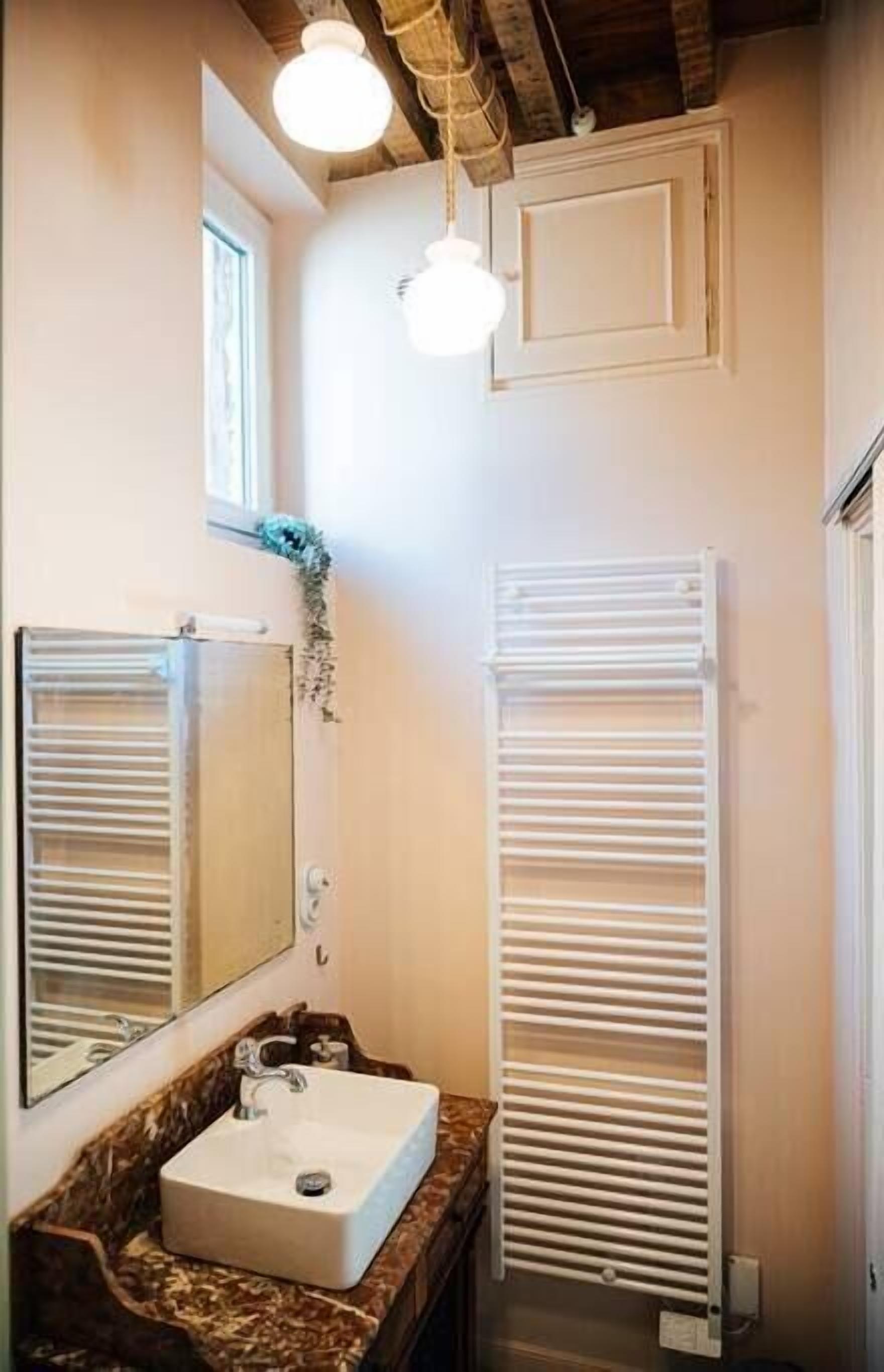 Een bad, een haardroger