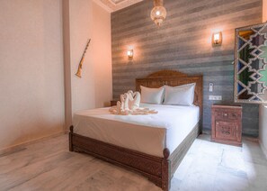 Pillowtop beds, in-room safe, desk, laptop workspace