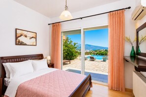 5 habitaciones, tabla de planchar con plancha, wifi y ropa de cama