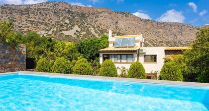 Villa Elounda Plaka - Three Bedroom Villa, Sleeps 6