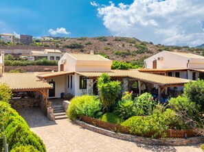 Exterior - Villa Elounda Plaka - Three Bedroom Villa, Sleeps 8 (Plaka)