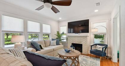 Amazing Crescent Lake Home -- Lakefront and Just Blocks from Downtown St Pete
