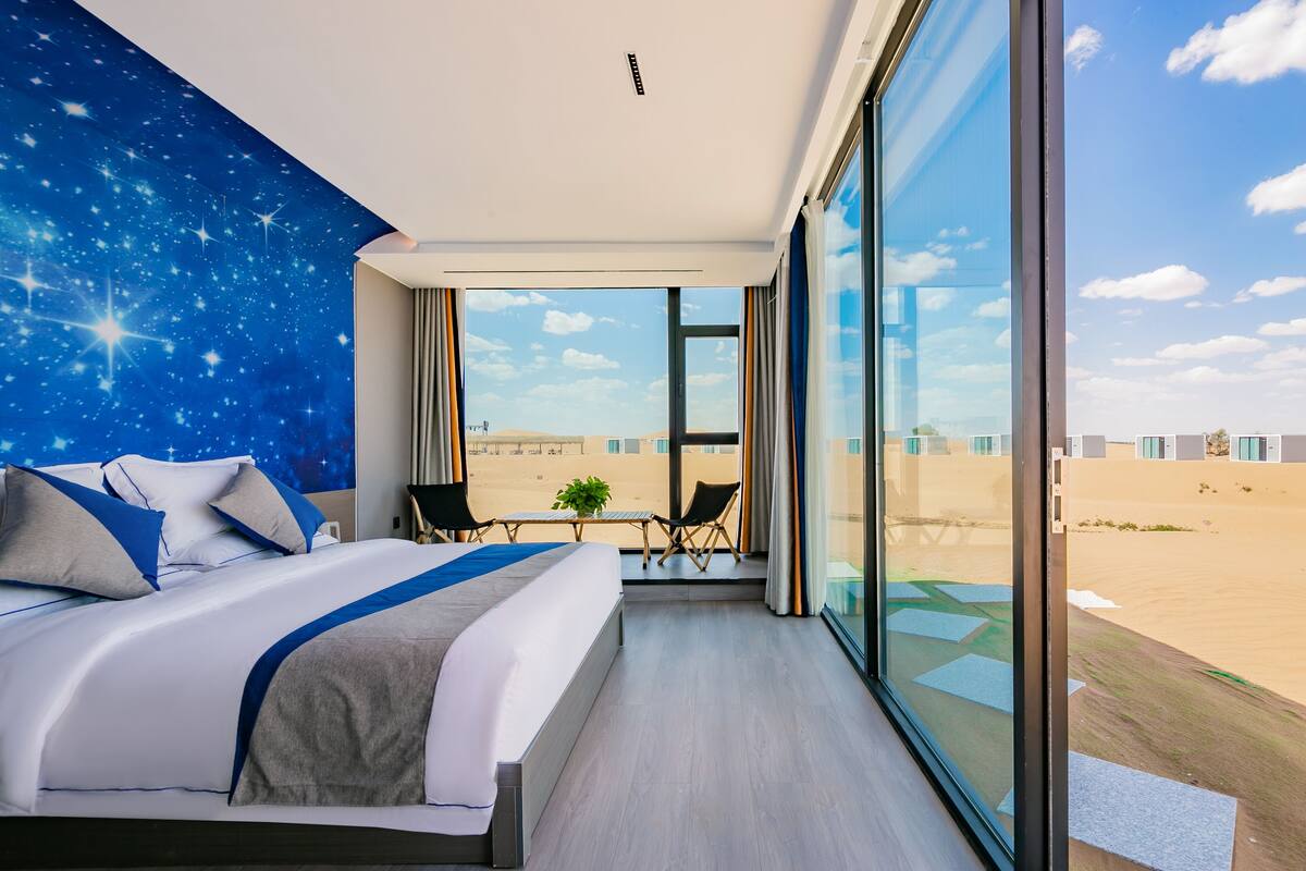 Honeymoon House
