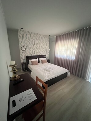 2 bedrooms, WiFi, bed sheets - White Guest Fátima (Fátima)