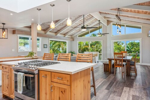 Blue Kauai Hale - peaceful, spacious, multi-level north shore home