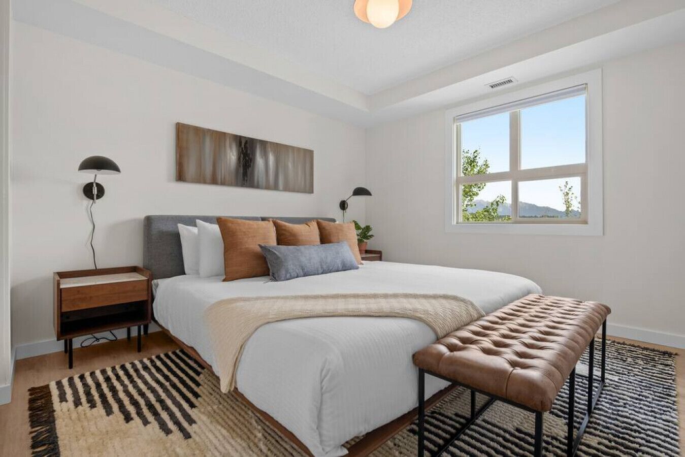 3 bedrooms, desk, travel crib, free WiFi