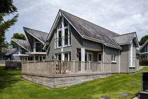 Exterior - Trewhiddle Villa 27 (St Austell)