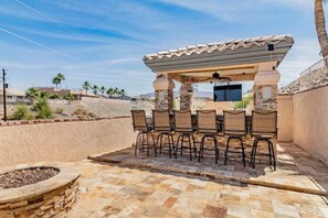 Terrace/patio - Hidden Desert Oasis, Pool, Spa (Lake Havasu City)