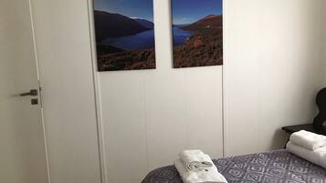 Family Chalet | 2 bedrooms, desk, iron/ironing board, free WiFi