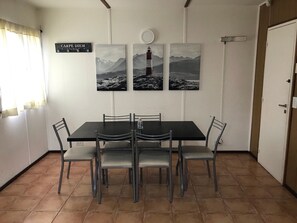 Dining - Silvia's House (Ushuaia)