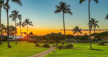 3BR I Luxury Poolside Villa | Stunning Ocean View, Lanai