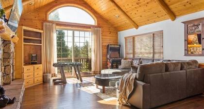 Stunning Big Bear Retreat | Hot Tub | Arcade