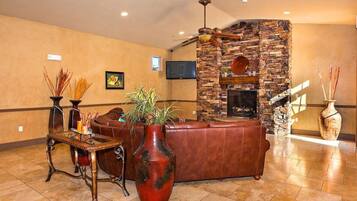 TV, fireplace, offices