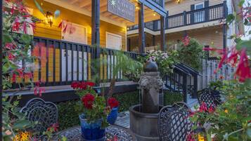 Executive Single Room | Terrace/patio