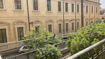 Business-Apartment | Balkon