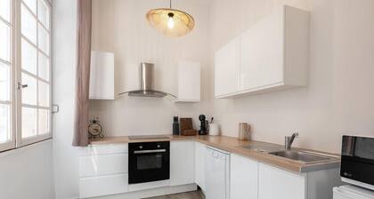 Appartement lumineux et spacieux, bien équipé.