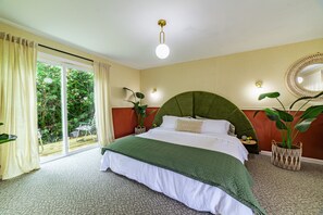 Suite Lune de Miel, 1 très grand lit, patio