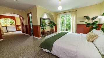 1 chambre, décoration personnalisée, ameublement personnalisé