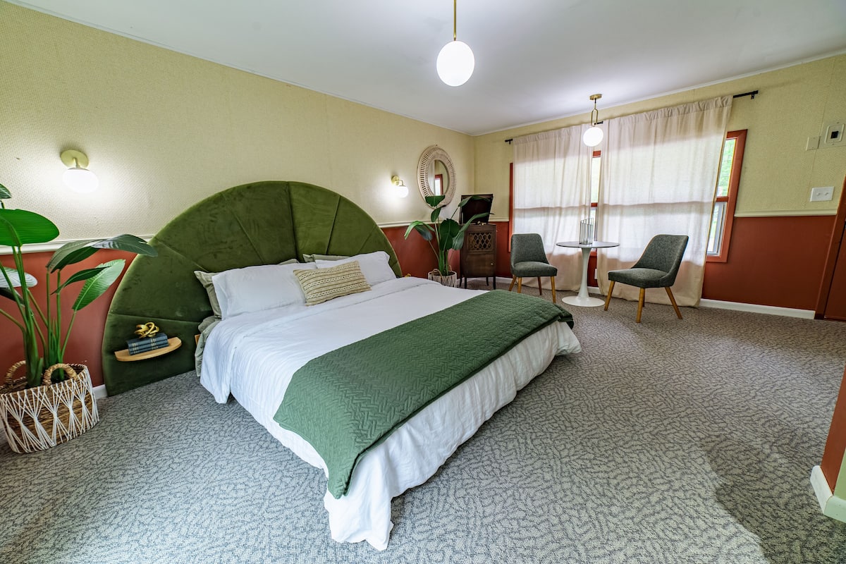 1 bedroom, laptop workspace, free WiFi, bed sheets