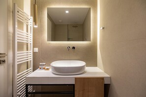 House | Bathroom - Earth Boutique Apartments Next to Stavros Niarchos (Kallithea)