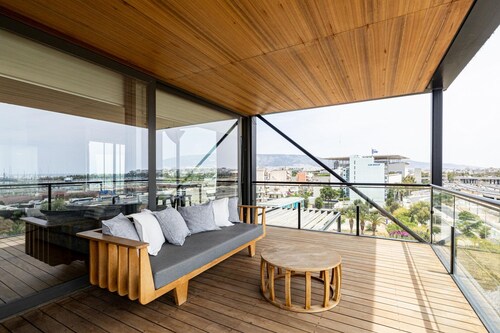 Earth Boutique Apartments Next to Stavros Niarchos