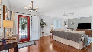 3 bedrooms, iron/ironing board, travel crib, free WiFi