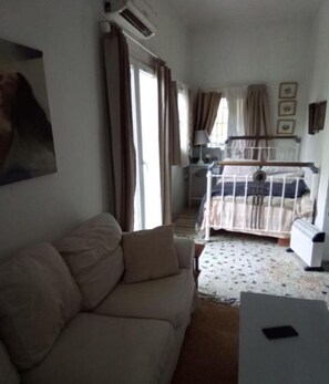 1 bedroom, iron/ironing board