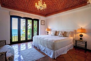 6 chambres, fer et planche à repasser, lit de bébé portatif, Wi-Fi