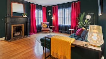 Smart TV, fireplace, books