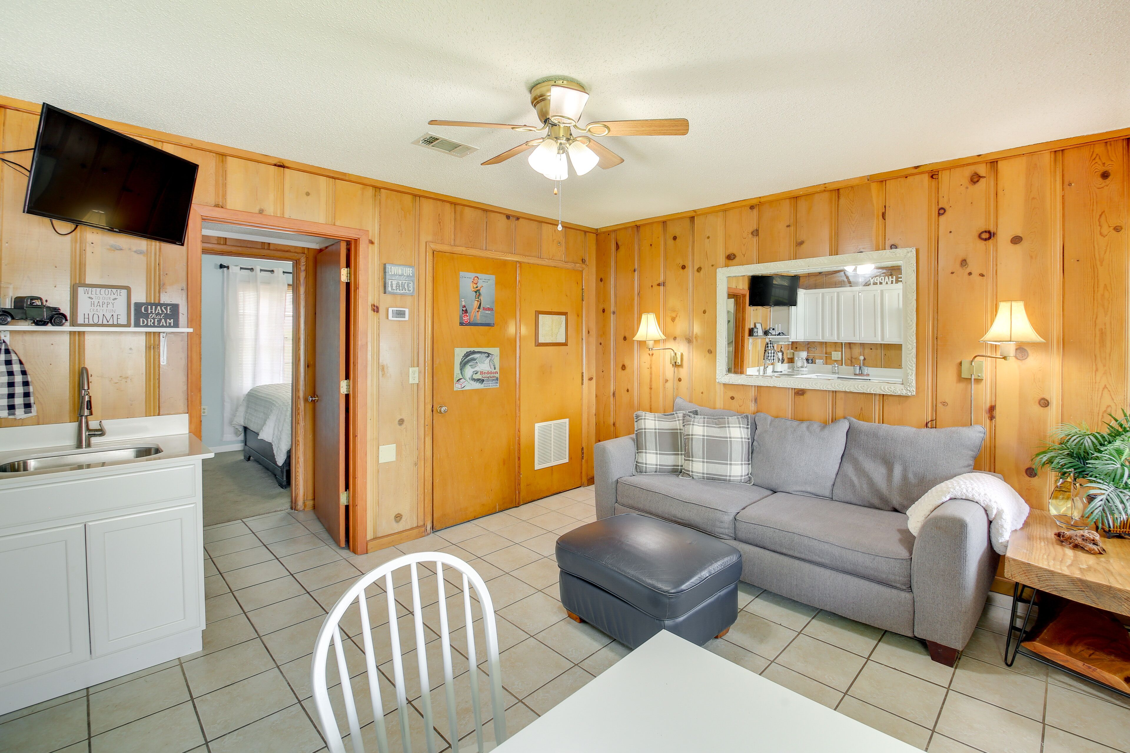 Cozy Hot Springs Vacation Rental On Lake Hamilton! - Hot Springs