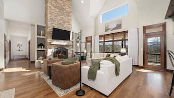 Smart TV, fireplace, video games