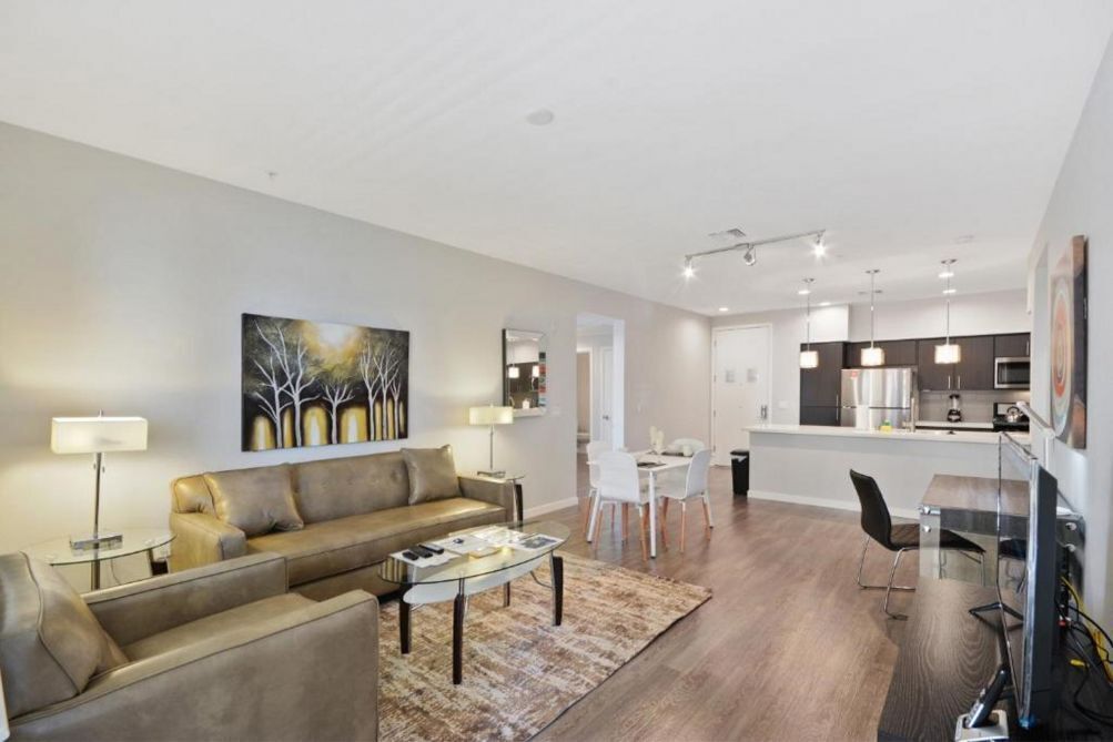 Fernseher, Tischtennisplatte