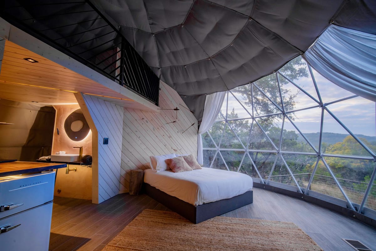 Deluxe Room, 2 Queen Beds, Hill View